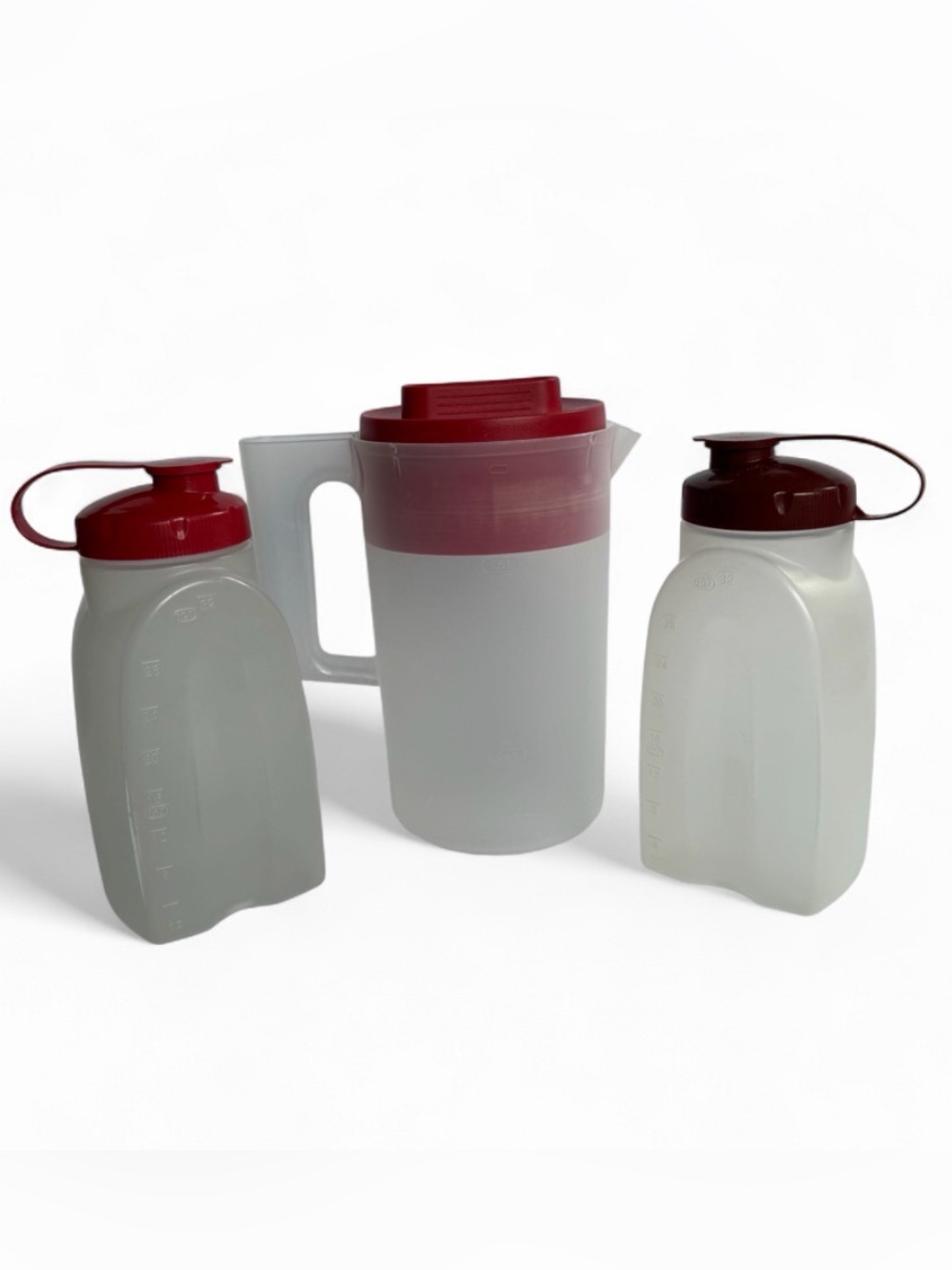 Vintage Rubbermaid Pitcher Water Bottle Red Lids Mixermate IC97 1 Qt 2 Qt Lot 3